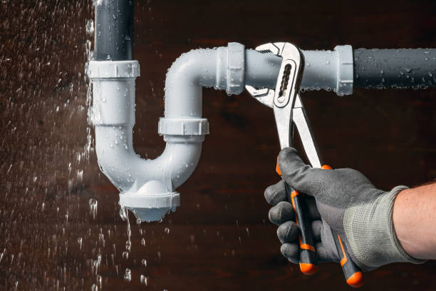 Professional Emergency Plumber technician working in North Dartmouth, MA